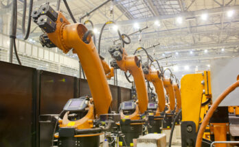 Modern robots in an automated heavy industry plant